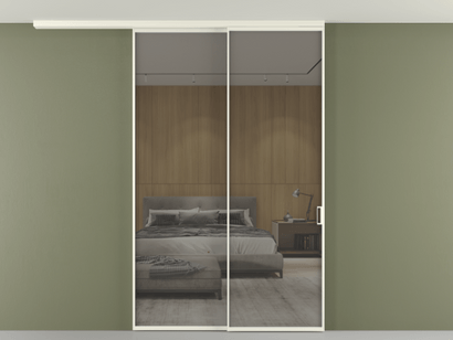 Алюминевая перегородка АЛПР 040.01_АЖМ_Stopsol Grey_new. Цвет Алюминий жемчужный. Материал Алюминий в эмали. Коллекция Перегородка Formato вдоль стены на потолок телескопик синхро 2. Картинка.